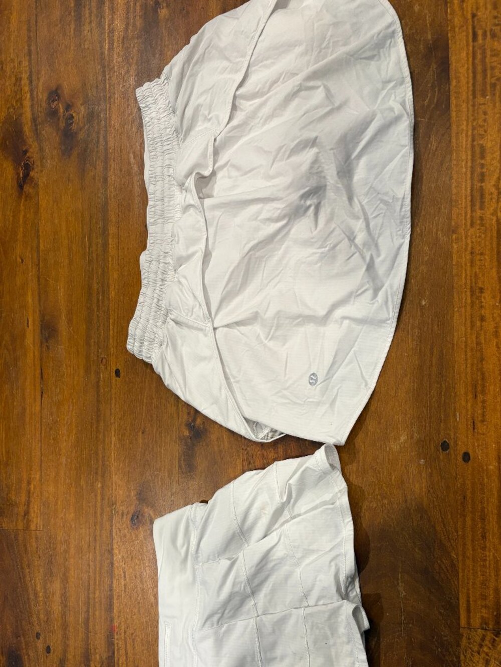 Lululemon white skorts (lot of two) sz 8